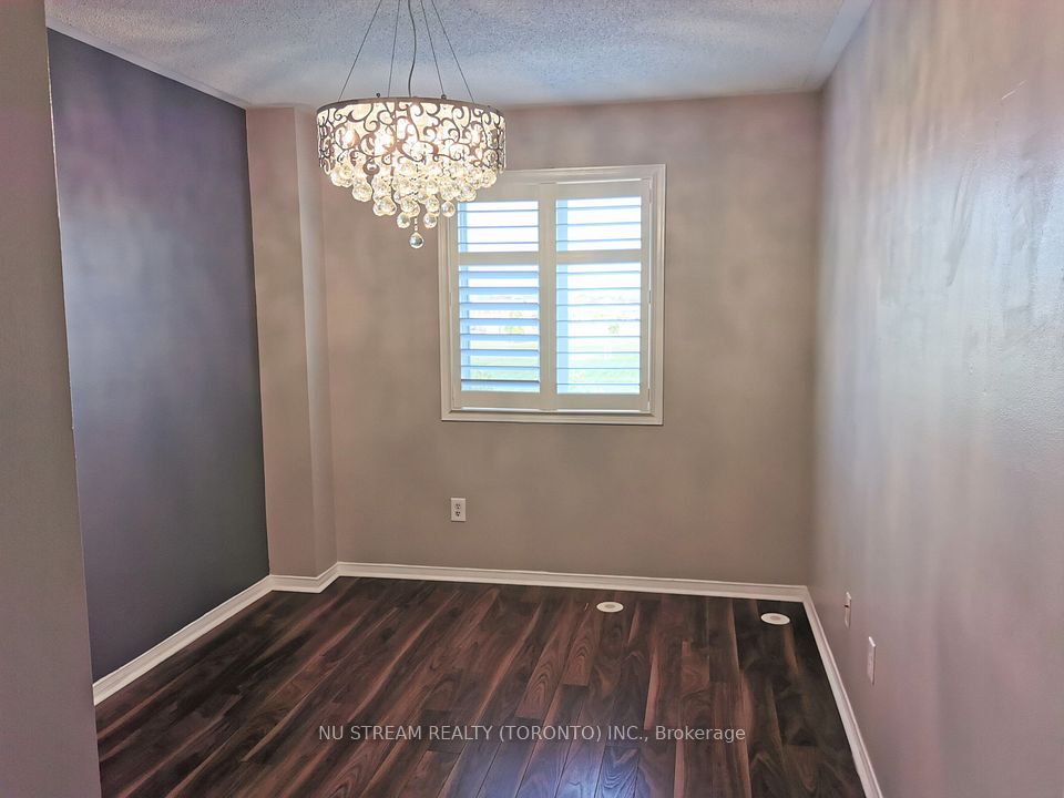 150 Chancery Road 91, Markham, ON L6E 0B9 8