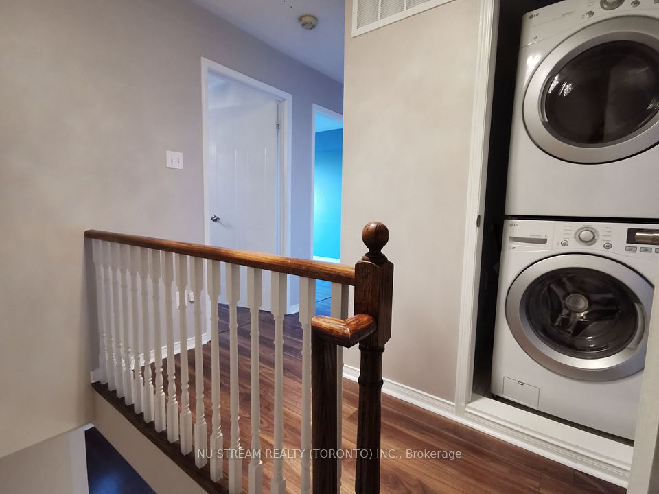 150 Chancery Road 91, Markham, ON L6E 0B9 12