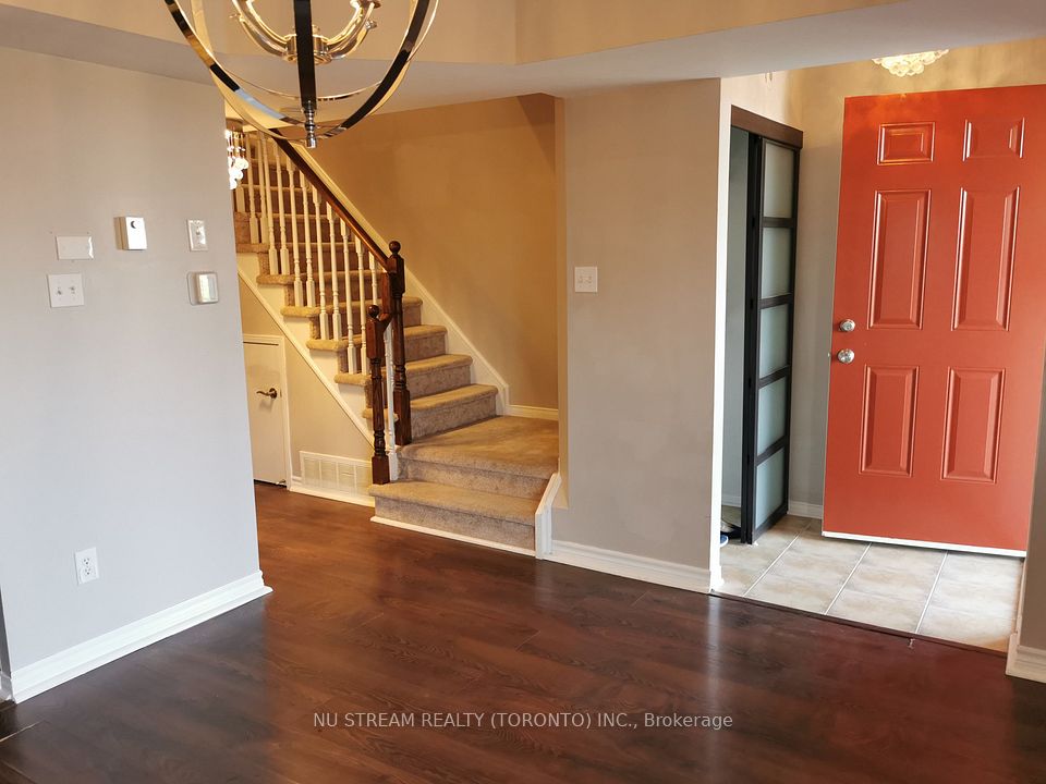 150 Chancery Road 91, Markham, ON L6E 0B9 17