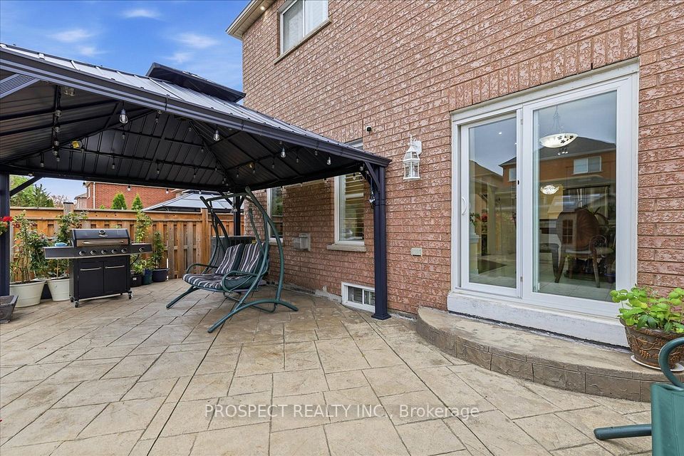 218 Sylwood Crescent, Vaughan, ON L6A 2P9 25