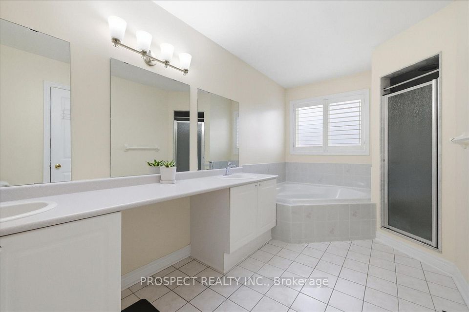 218 Sylwood Crescent, Vaughan, ON L6A 2P9 19