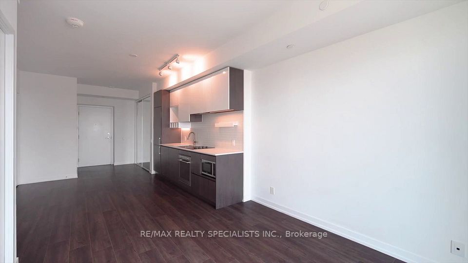 950 PORTAGE Parkway 3001, Vaughan, ON L4K 0J7 16
