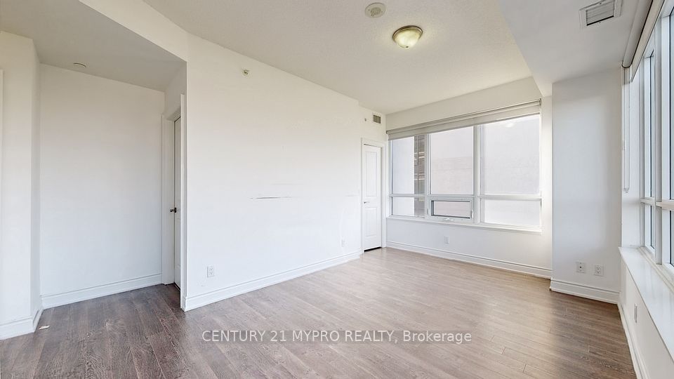 38 Cedarland Drive 705, Markham, ON L6G 1B8 17