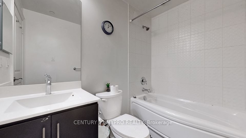 38 Cedarland Drive 705, Markham, ON L6G 1B8 19