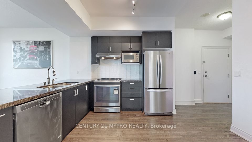 38 Cedarland Drive 705, Markham, ON L6G 1B8 8