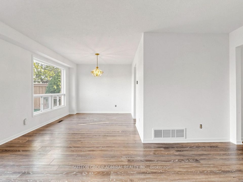 10 Kilkenny Place, Richmond Hill, ON L4C 5S2 6
