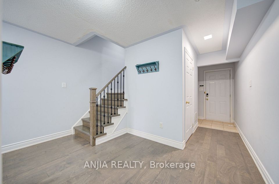 2434 Bur Oak Avenue, Markham, ON L6B 1J8 6
