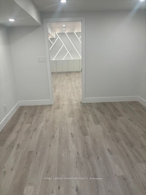 5 Spring Town Road, Vaughan, ON L4L 8G2 11