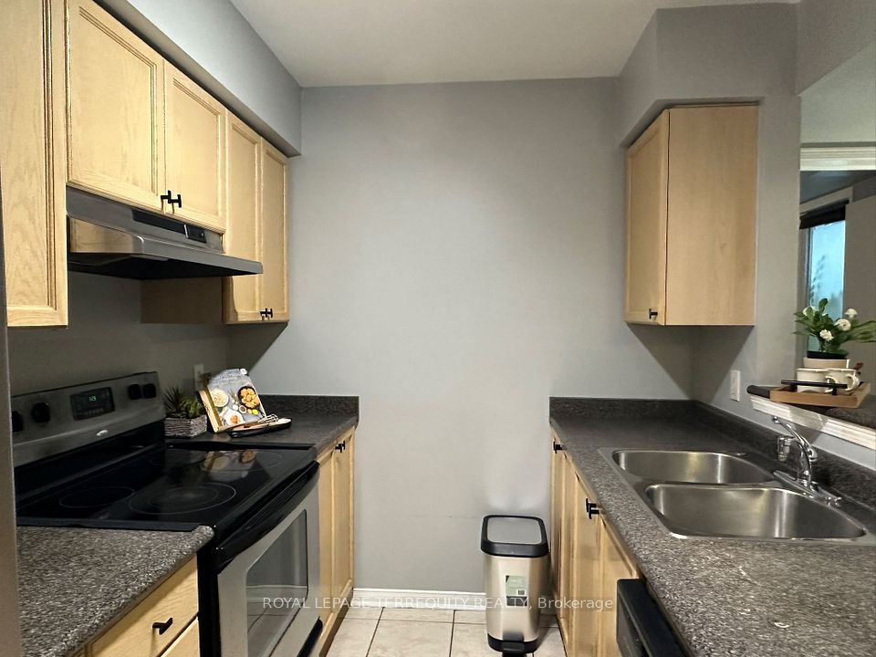 2265 Bur Oak Avenue 41, Markham, ON L6E 0B8 6