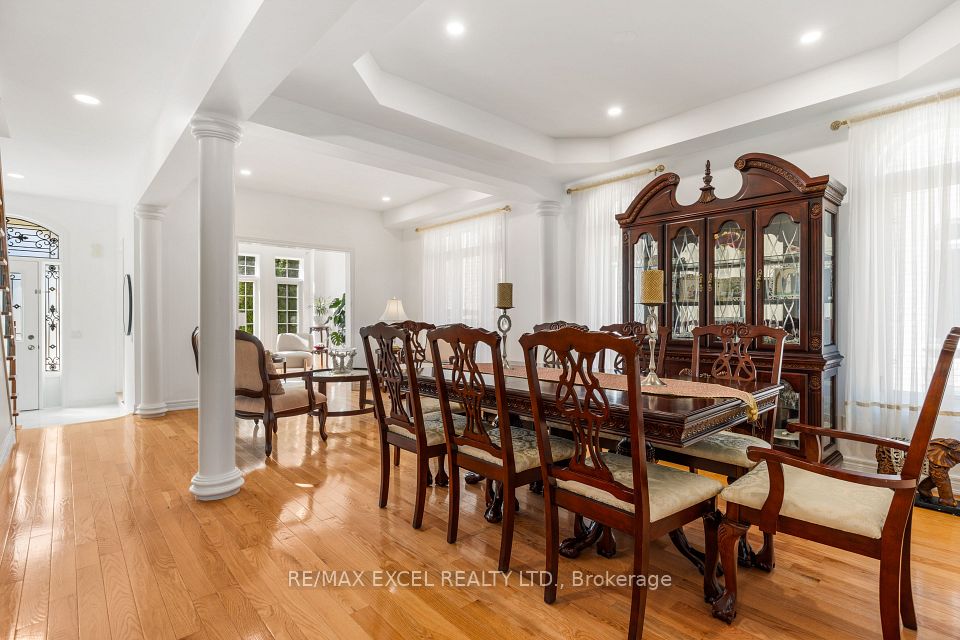 29 Brass Drive N, Richmond Hill, ON L4E 4T3 10