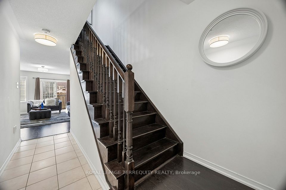 20 Eastern Skies Way, Markham, ON L6E 0N8 19