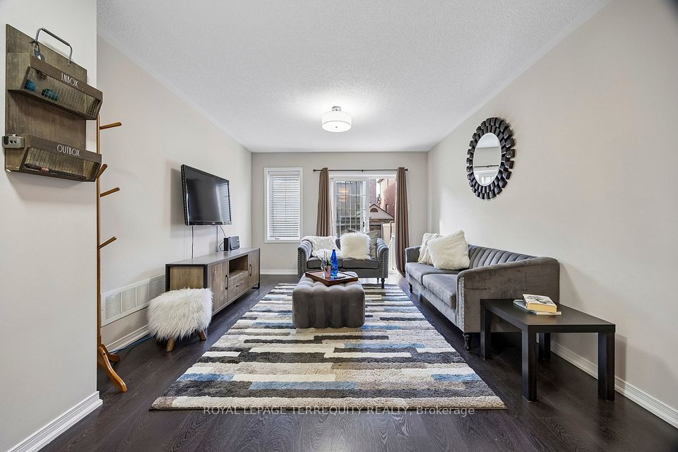 20 Eastern Skies Way, Markham, ON L6E 0N8 20