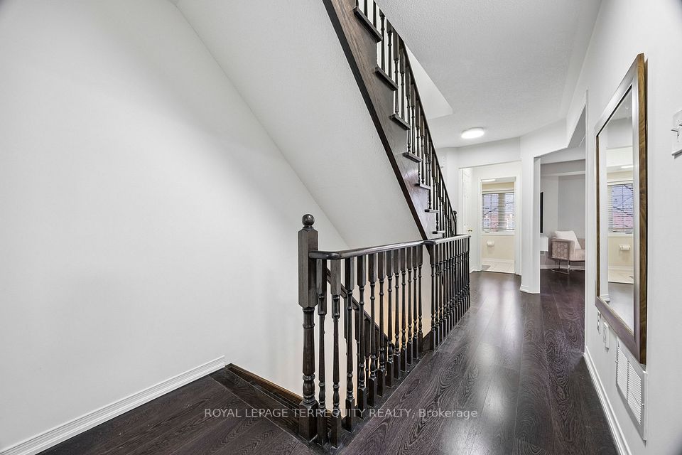 20 Eastern Skies Way, Markham, ON L6E 0N8 18