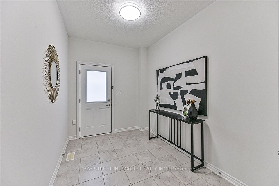 25 Chicago Lane, Markham, ON L6E 0V6 8