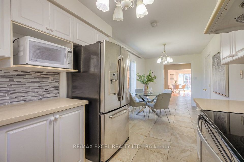 195 Trail Ridge Lane, Markham, ON L6C 2C6 16