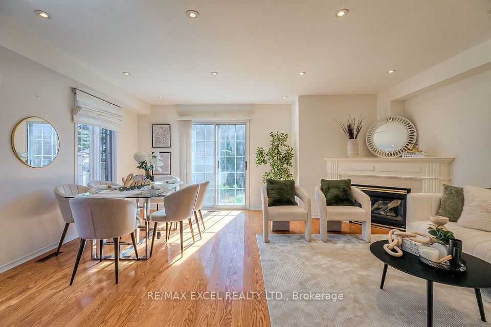 195 Trail Ridge Lane, Markham, ON L6C 2C6 2