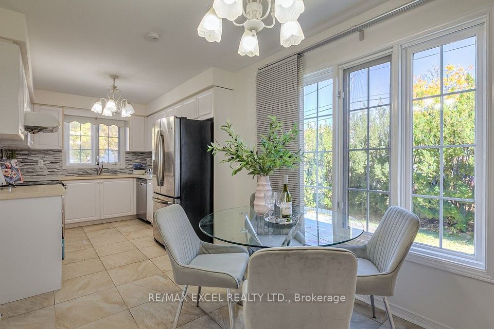 195 Trail Ridge Lane, Markham, ON L6C 2C6 12