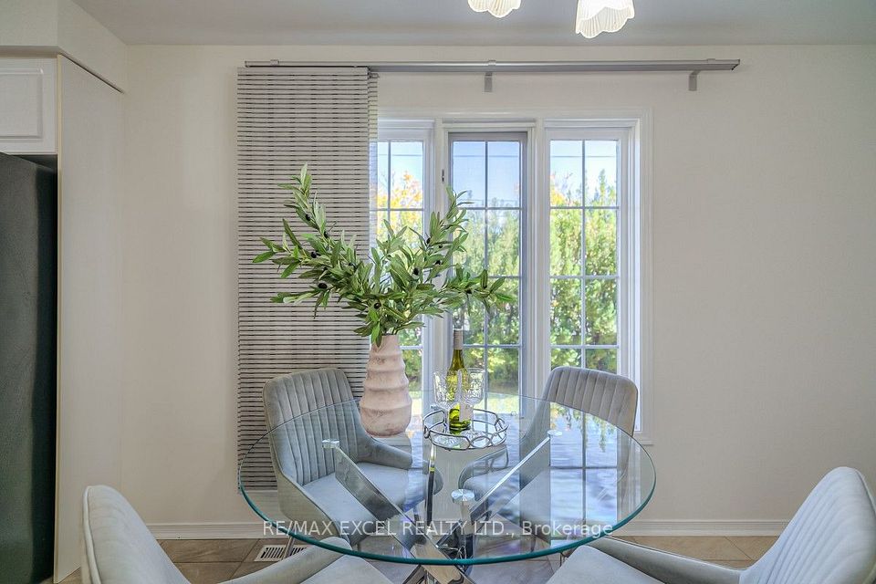 195 Trail Ridge Lane, Markham, ON L6C 2C6 18