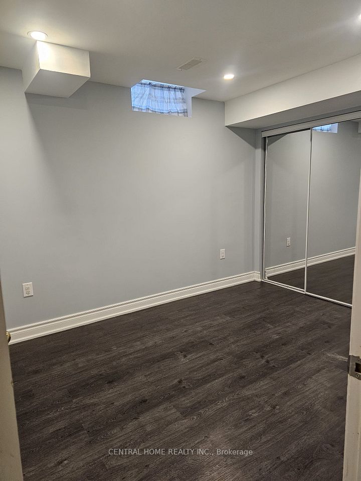 45 Wildmoor Street, Markham, ON L6B 0B3 7