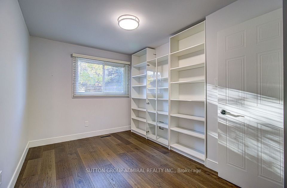 16 Beaumont Place, Vaughan, ON L4J 1X2 22