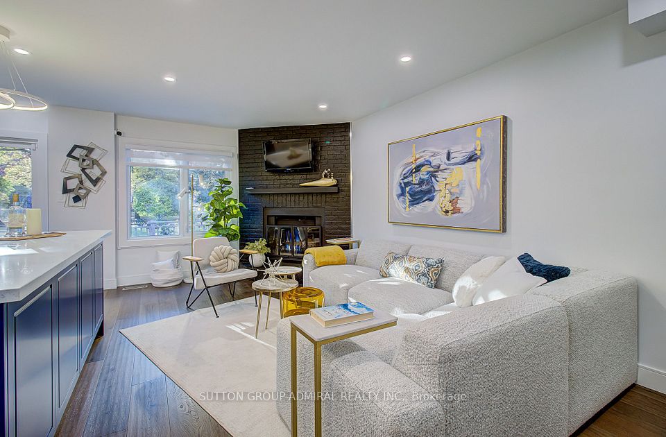 16 Beaumont Place, Vaughan, ON L4J 1X2 16