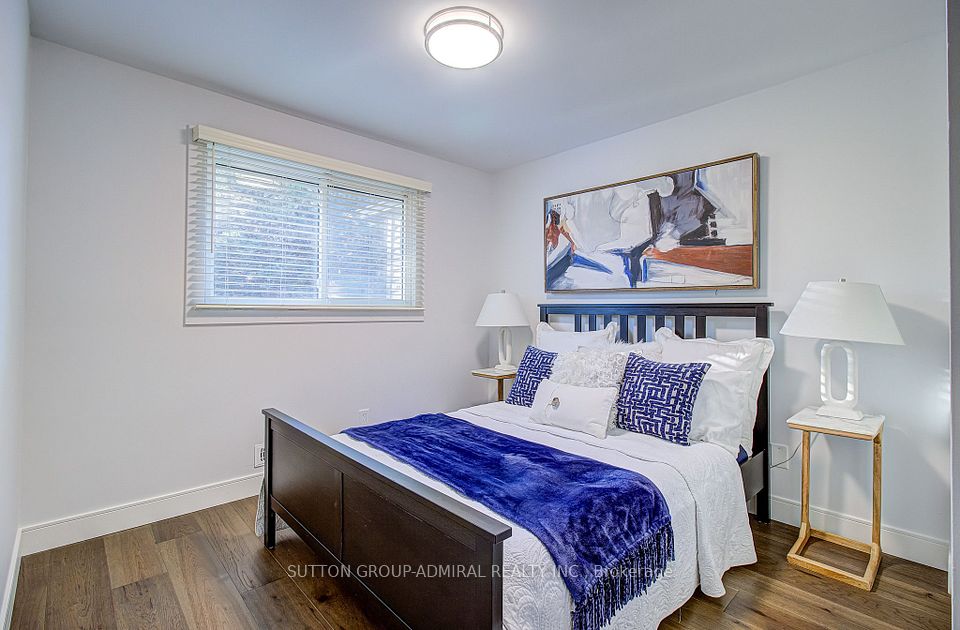 16 Beaumont Place, Vaughan, ON L4J 1X2 24