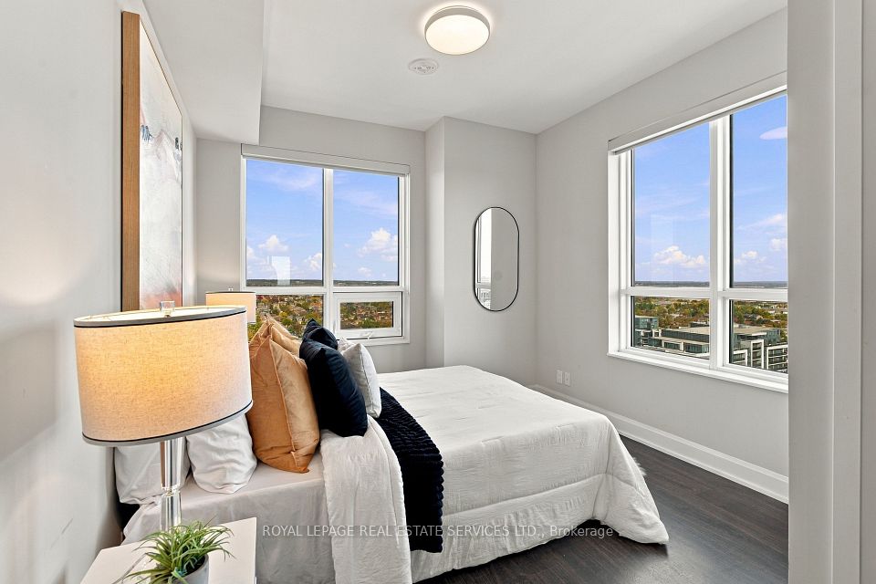 38 Gandhi Lane 1902, Markham, ON L3T 0G9 14