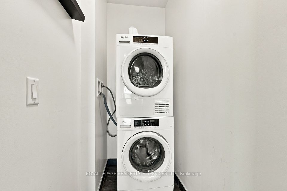 38 Gandhi Lane 1902, Markham, ON L3T 0G9 19