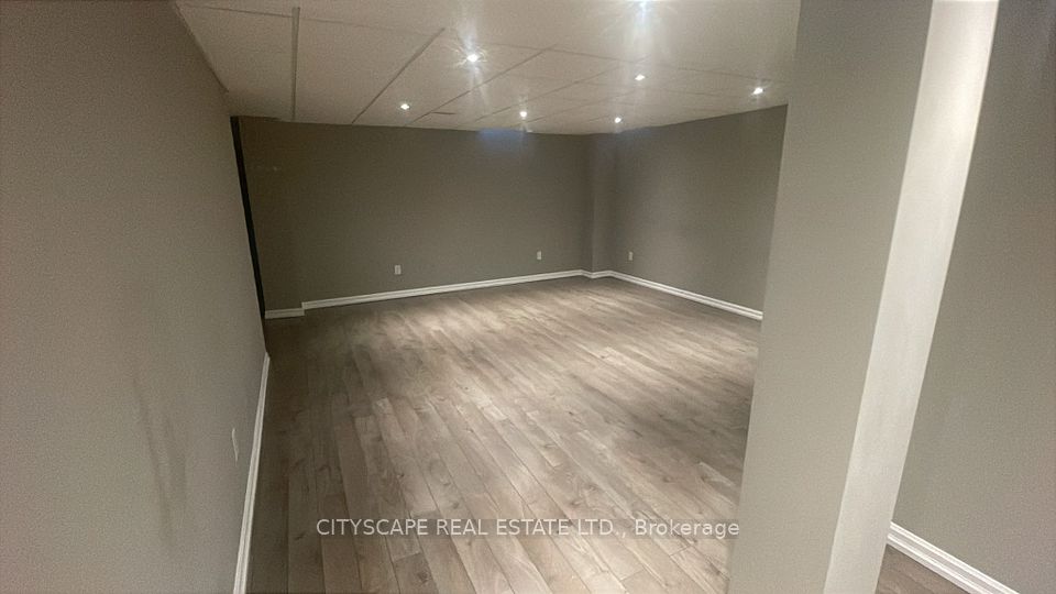 244 Moody Drive, Vaughan, ON L4H 3Z6 9