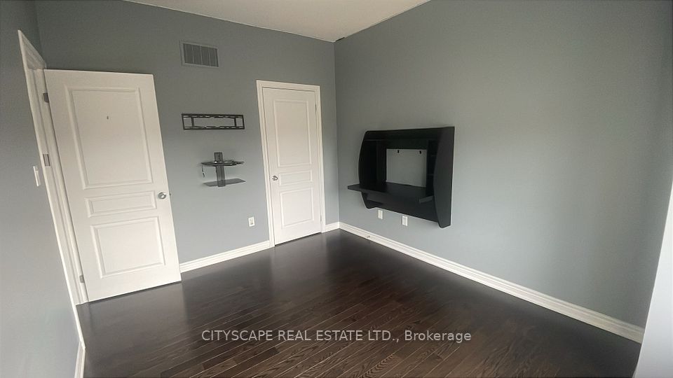 244 Moody Drive, Vaughan, ON L4H 3Z6 5