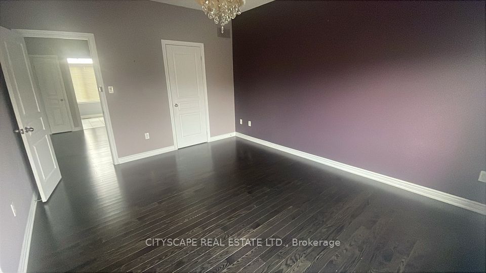 244 Moody Drive, Vaughan, ON L4H 3Z6 7