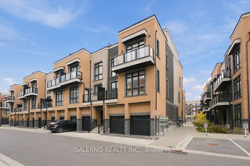 Condo Townhouse at 8 Sayers Lane TH 7, Richmond Hill, ON L4E 1J4