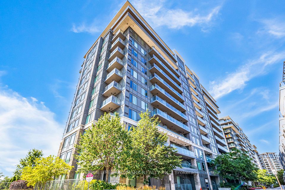 325 South Park Road 325-PH9, Markham, ON L3T 0B8 2