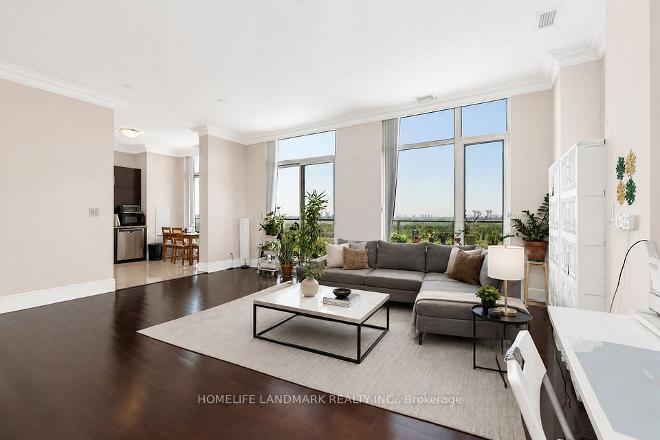 325 South Park Road 325-PH9, Markham, ON L3T 0B8 6