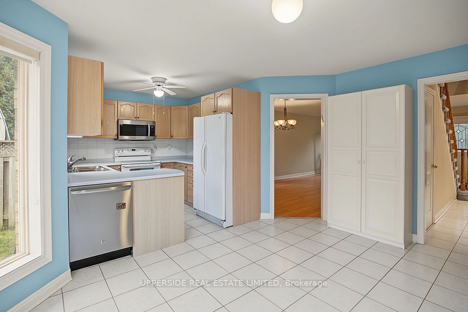 99 Glenforest Drive, Vaughan, ON L4J 8K5 11