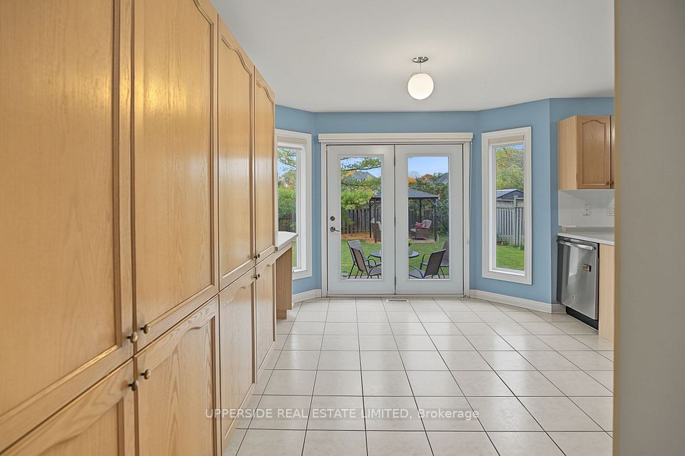 99 Glenforest Drive, Vaughan, ON L4J 8K5 9