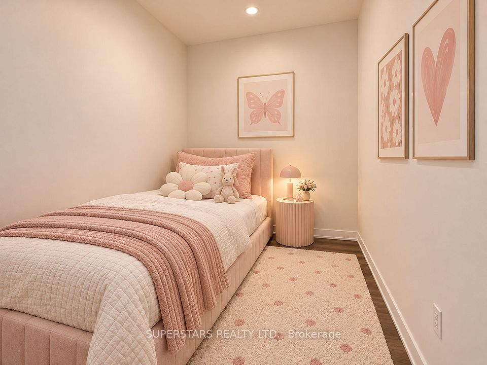 5 Meadowdale Road 2710, Vaughan, ON L4K 0C7 4