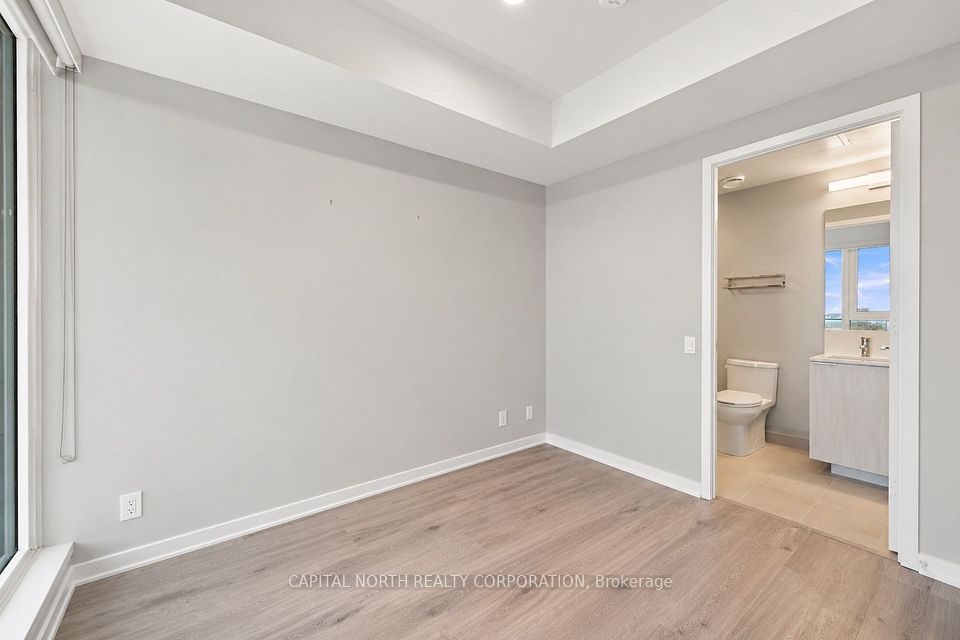 7890 Jane Street 1612, Vaughan, ON L4K 0K9 20