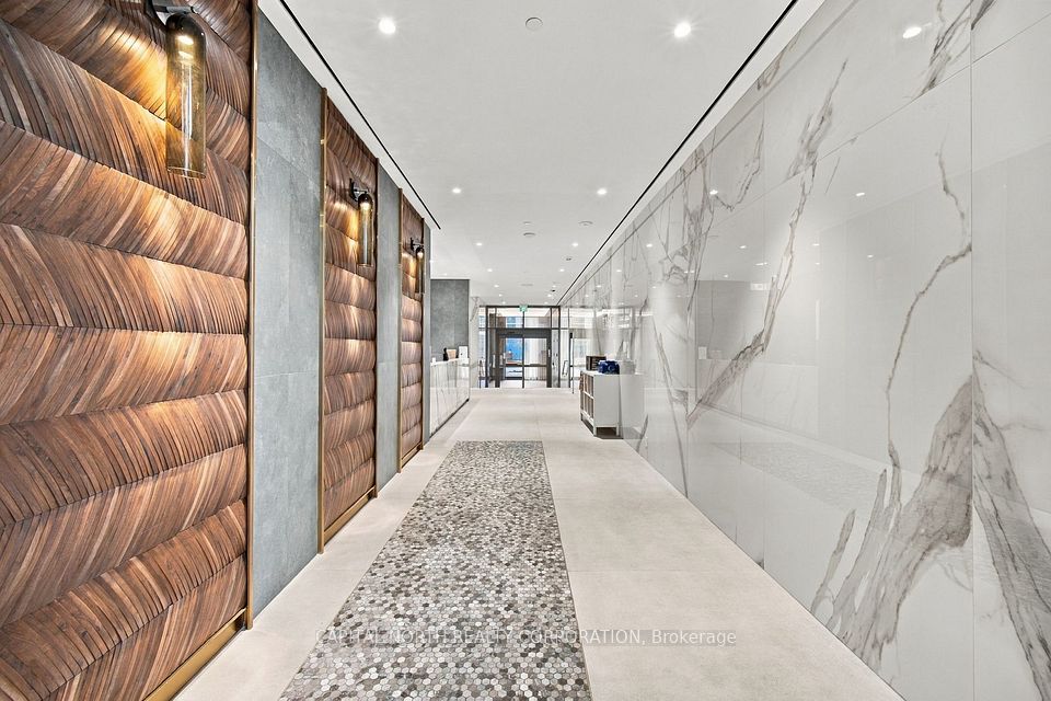 7890 Jane Street 1612, Vaughan, ON L4K 0K9 3