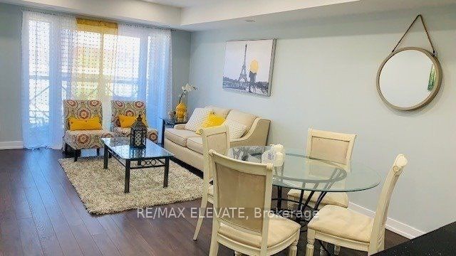 30 Dunsheath Way 518, Markham, ON L6B 0A1 9