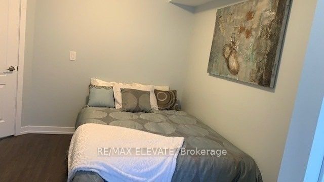 30 Dunsheath Way 518, Markham, ON L6B 0A1 20