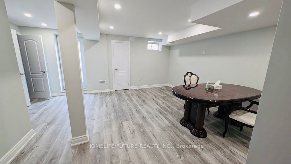 271 East's Corners Boulevard Bsmt, Vaughan, ON L4H 4L7 5