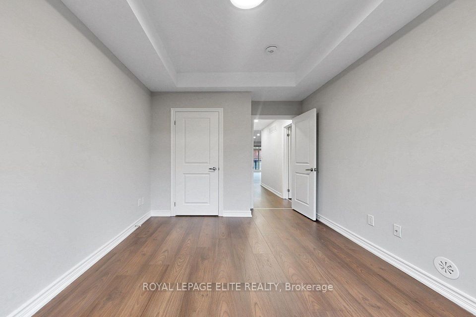 198 Pine Grove Road 06, Vaughan, ON L4L 1X3 17