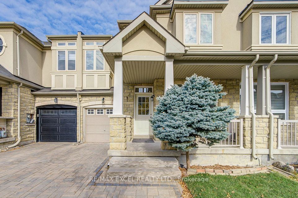 Att/Row/Townhouse at 22 Pitney Avenue, Richmond Hill, ON L4E 4Y6