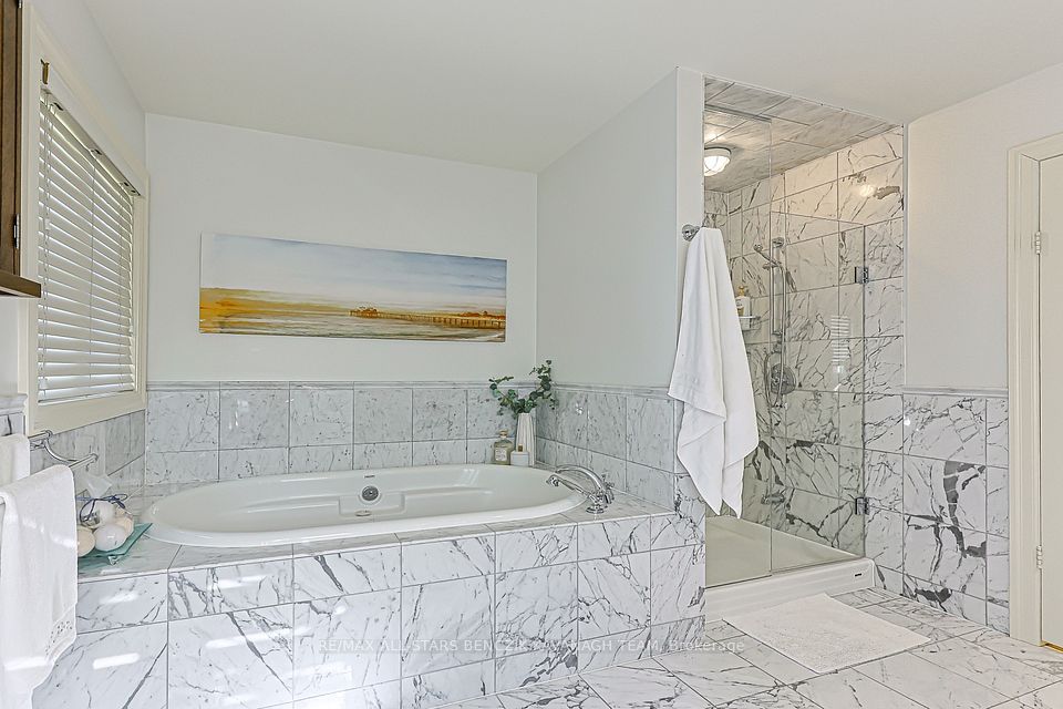 3 Rouge Street, Markham, ON L3P 1K7 14