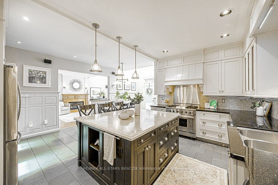 3 Rouge Street, Markham, ON L3P 1K7 9
