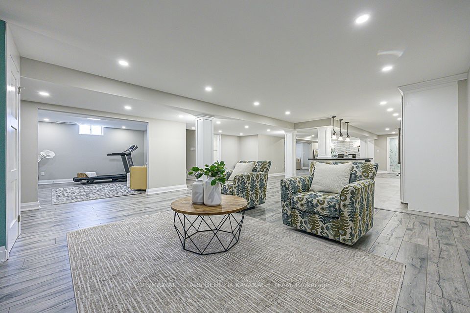 3 Rouge Street, Markham, ON L3P 1K7 24