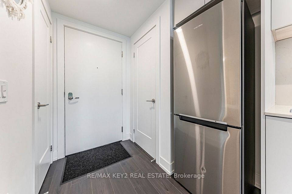 9 Clegg Road 1016, Markham, ON L6G 0H3 9