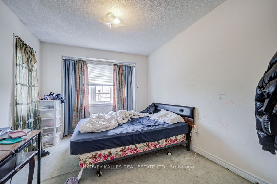 79 Lahore Crescent, Markham, ON L3S 0A6 17