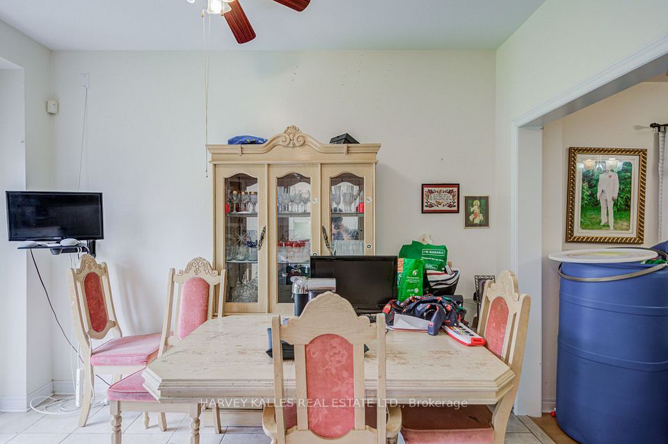 79 Lahore Crescent, Markham, ON L3S 0A6 12